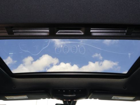 Used 2020 Mercedes-Benz E 350 Sedan w/ Parking Assistance Package image 11