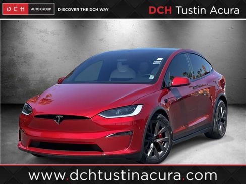 Used 2023 Tesla Model X Plaid image 1