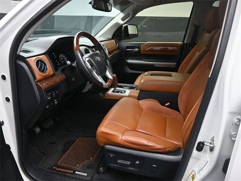 Used 2018 Toyota Tundra 1794 Edition image 17