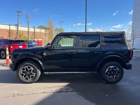 Used 2022 Ford Bronco Outer Banks image 8