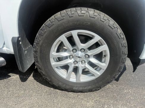 Used 2020 Chevrolet Silverado 1500 RST AWD/4WD image 60