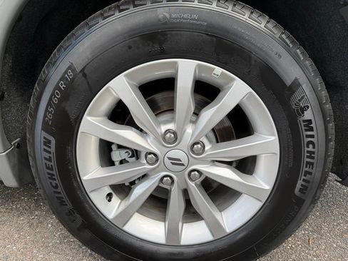 Used 2025 Dodge Durango GT RWD image 32