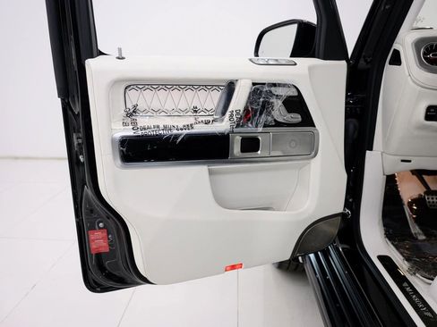 Used 2025 Mercedes-Benz G 63 AMG 4MATIC image 66