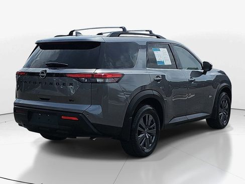Used 2022 Nissan Pathfinder SV w/ SV Black Package FWD image 5