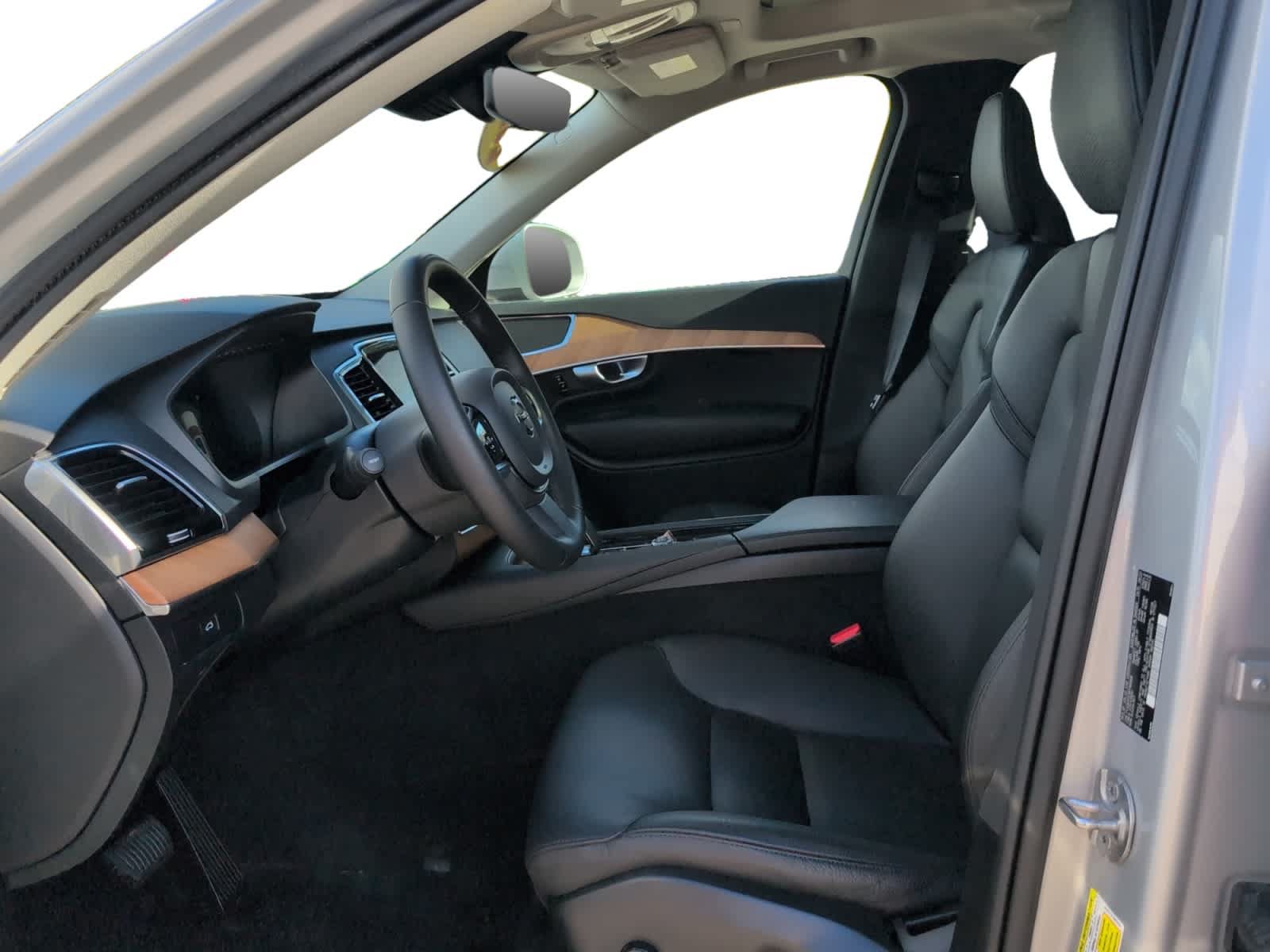 Used 2024 Volvo XC90 B6 Plus w/ Protection Package Premier AWD/4WD image 20
