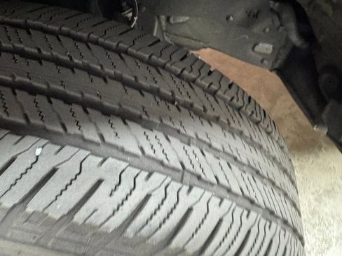 Used 2023 Toyota Tacoma SR image 29