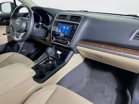 Used 2018 Subaru Outback 3.6R Limited image 28