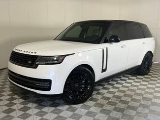 Used 2025 Land Rover Range Rover Long Wheelbase SE AWD/4WD video 1