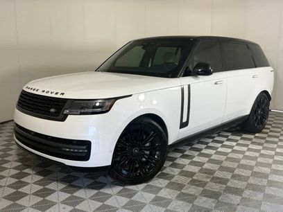 Used 2025 Land Rover Range Rover Long Wheelbase SE