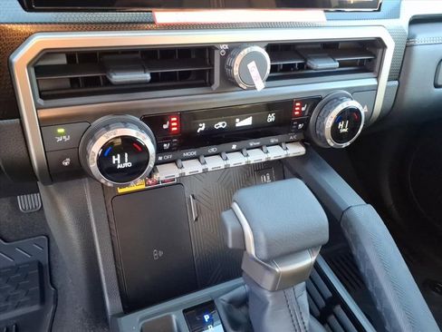 New 2025 Toyota 4Runner Limited image 14