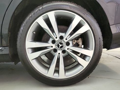 Used 2018 Mercedes-Benz C 300 4MATIC Sedan w/ Premium Package image 32