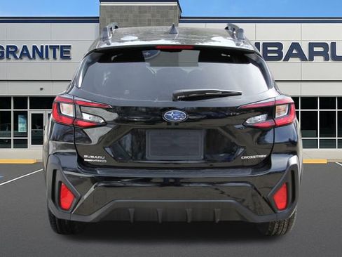 Certified 2025 Subaru Crosstrek 2.0i Premium image 9