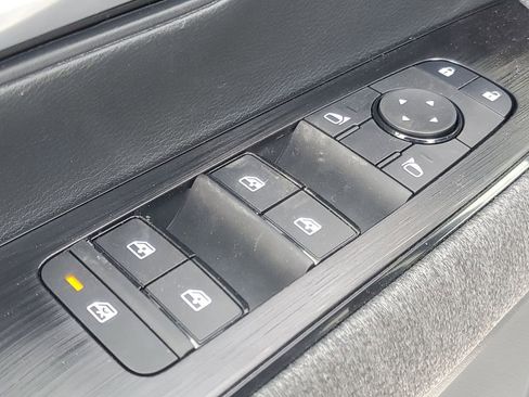 New 2026 Nissan Kicks SV w/ Cold Weather Package image 10