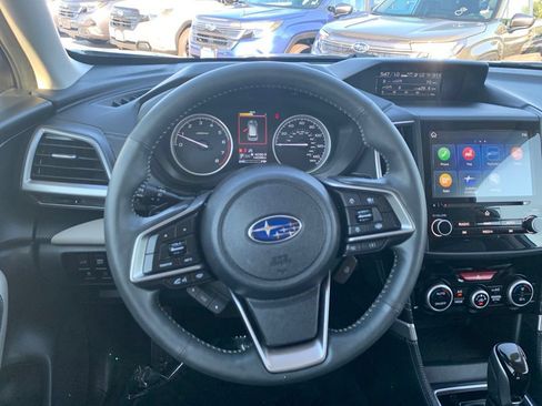 Used 2023 Subaru Forester Limited AWD/4WD image 9