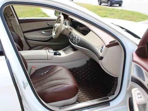 Used 2018 Mercedes-Benz S 560 4MATIC Sedan image 87