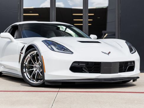 Used 2019 Chevrolet Corvette Grand Sport image 5