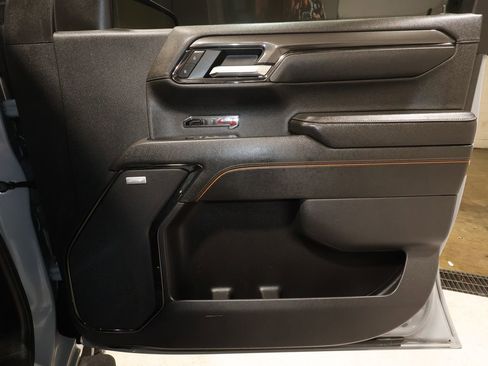 Used 2024 GMC Sierra 1500 AT4 w/ Technology Package AWD/4WD image 21