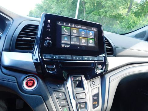 Certified 2024 Honda Odyssey Sport image 10