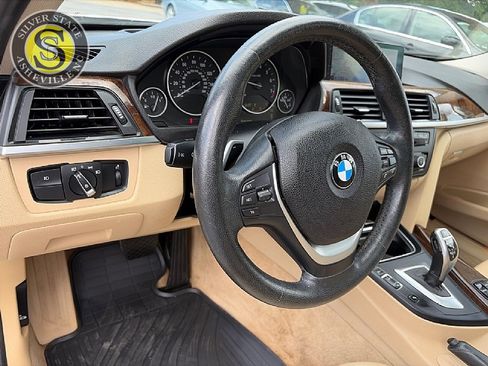 Used 2015 BMW 328i xDrive Wagon AWD/4WD image 22