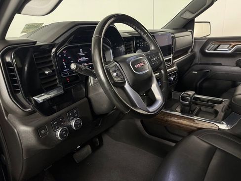 Used 2024 GMC Sierra 1500 Elevation w/ Elevation Premium Package AWD/4WD image 22