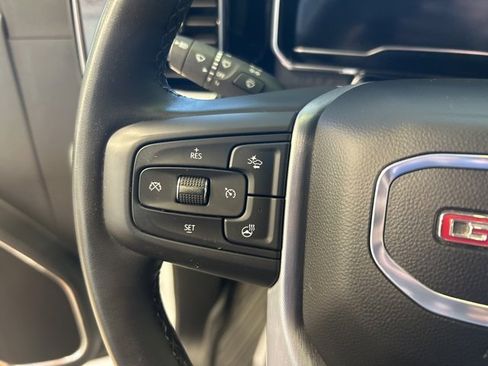 Used 2024 GMC Sierra 3500 SLE w/ Preferred Package image 19