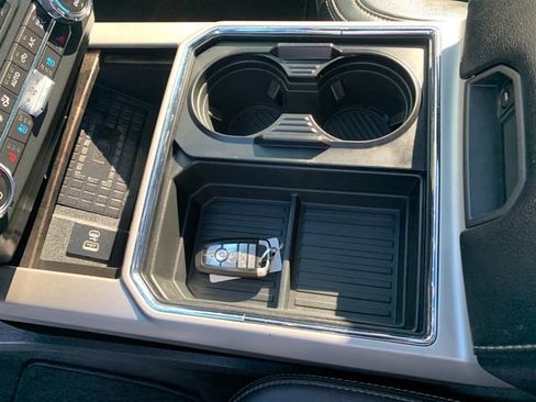 Used 2022 Ford F250 Lariat w/ Lariat Ultimate Package image 29