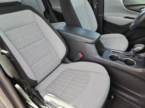 Used 2023 Chevrolet Equinox LS w/ LPO, Floor Liner Package image 13