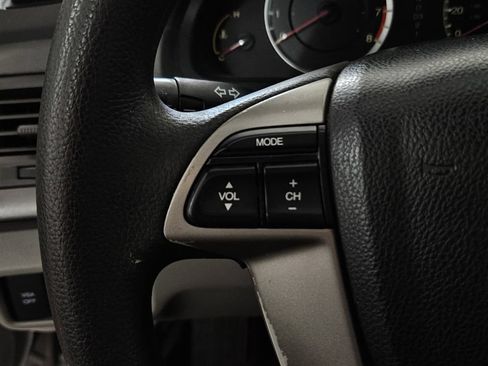 Used 2010 Honda Accord LX-P image 11