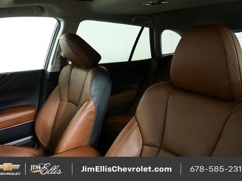 Used 2022 Subaru Outback Touring w/ Popular Package #2 image 6