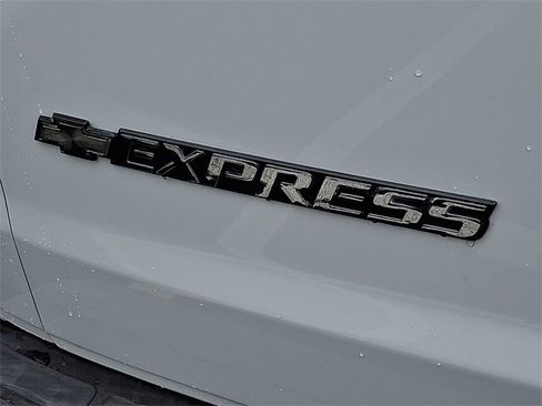 Used 2014 Chevrolet Express 3500 LT w/ LT Preferred Equipment Group image 33