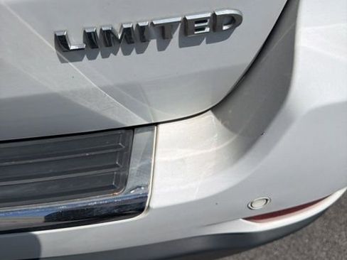 Used 2016 Jeep Grand Cherokee Limited image 5