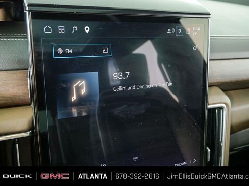 Used 2025 GMC Yukon XL Denali Ultimate w/ LPO, Floor Liner Package AWD/4WD image 14