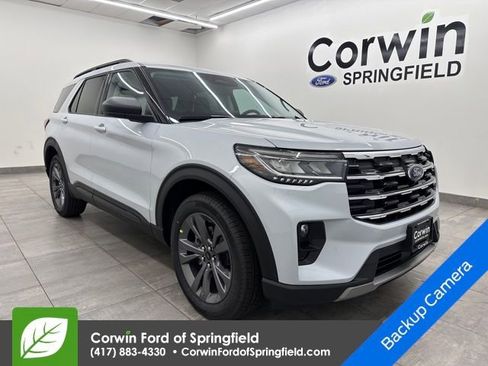 New 2026 Ford Explorer Active image 7