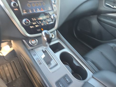 Used 2023 Nissan Murano SL image 10
