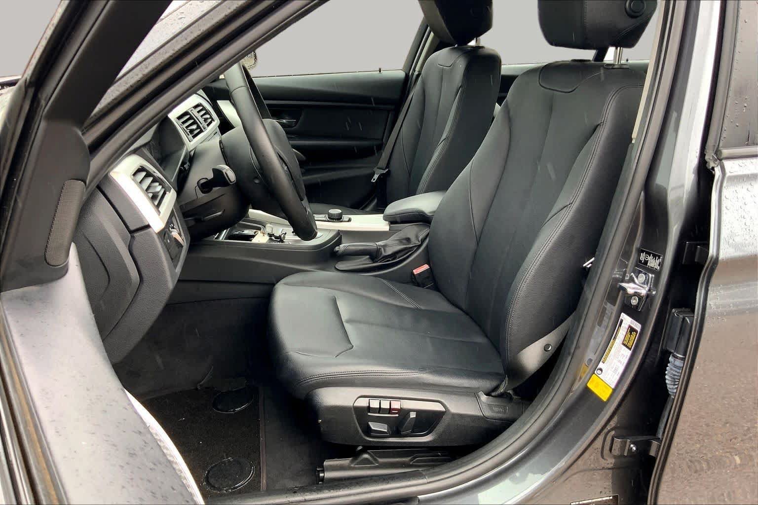Used 2012 BMW 328i Sedan RWD image 8
