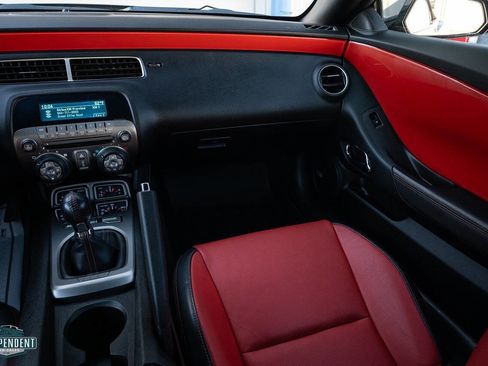 Used 2011 Chevrolet Camaro SS w/ RS Package image 14