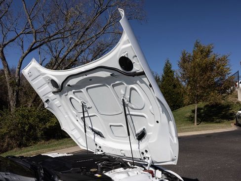 Used 2023 Jaguar F-TYPE R-Dynamic image 60