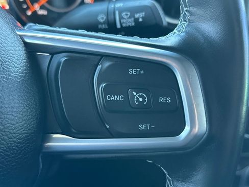 Used 2021 Jeep Gladiator Overland w/ Popular Equipment Package image 21