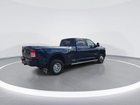 Used 2024 RAM 3500 Big Horn w/ Sport Appearance Package AWD/4WD image 8