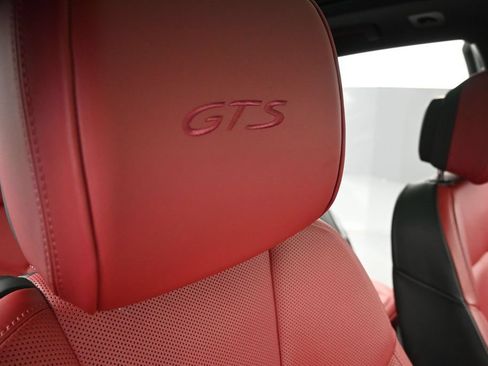 Certified 2024 Porsche Macan GTS AWD/4WD image 24