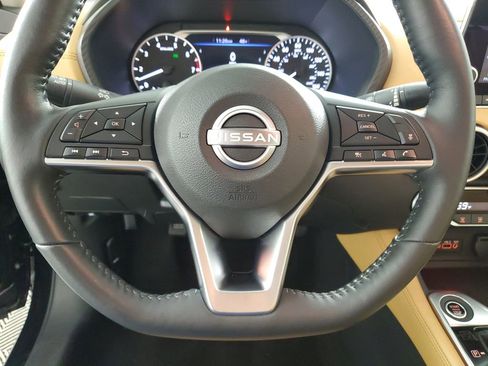 Used 2024 Nissan Sentra SV w/ SV Premium Package image 21