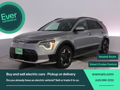 Used 2023 Kia Niro Wind w/ Wind Preserve Package