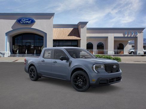 New 2025 Ford Maverick Lariat w/ Black Appearance Package image 7