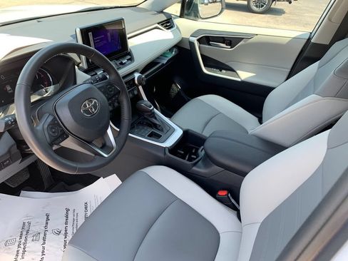 Used 2025 Toyota RAV4 XLE Premium w/ Weather Package AWD/4WD image 11