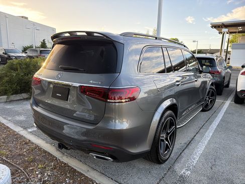 Used 2023 Mercedes-Benz GLS 450 4MATIC w/ AMG Line Exterior image 2