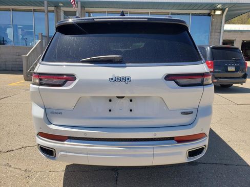 New 2025 Jeep Grand Cherokee L Summit AWD/4WD image 4