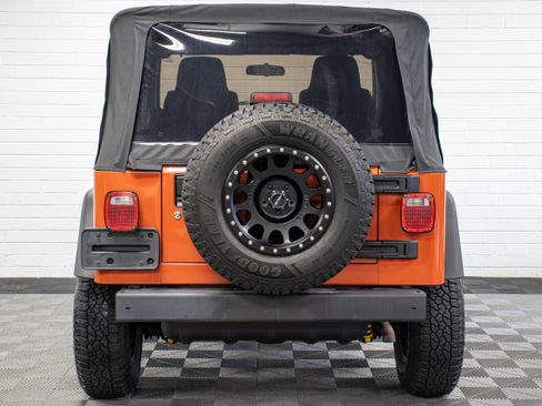 Used 2006 Jeep Wrangler X AWD/4WD image 4