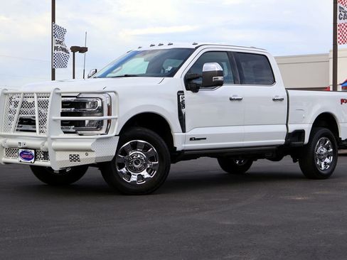 Used 2025 Ford F250 King Ranch w/ Chrome Package AWD/4WD image 22
