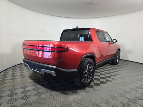 Used 2022 Rivian R1T Launch Edition image 5