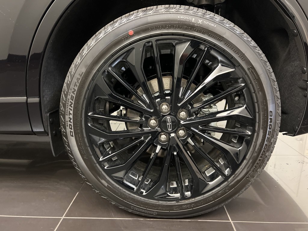 Used 2026 Lincoln Corsair Premiere AWD/4WD image 7
